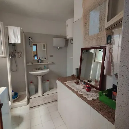 Casa Della Nonna Apartment *